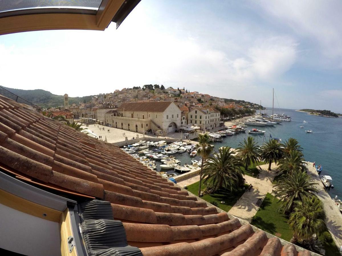 Hvar Attic Modern Design - Town Center With A Great View Hvar Town Exterior foto
