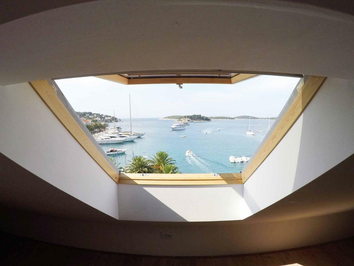 Hvar Attic Modern Design - Town Center With A Great View Hvar Town Exterior foto